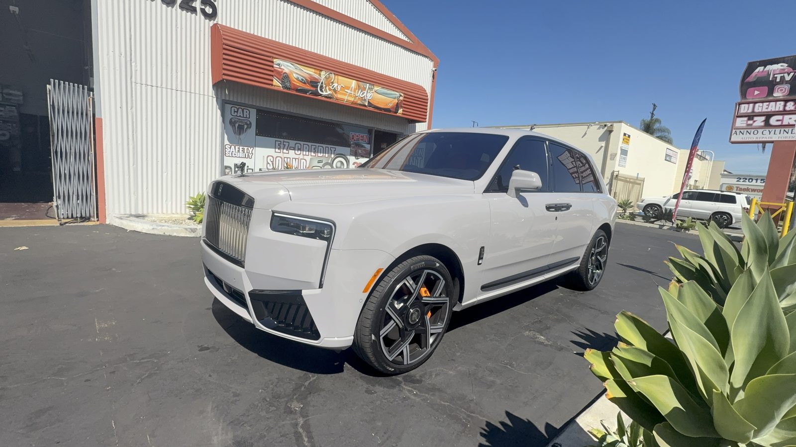3M Color Stable on this Rolls-Royce Cullinan